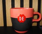 1 DE - Douwe Egberts koffiemok - koffiekopje zwart roze, Huis en Inrichting, Keuken | Servies, Ophalen of Verzenden, Zo goed als nieuw