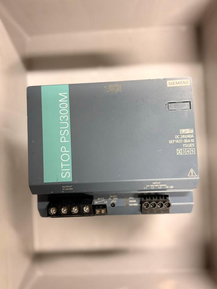 Siemens SITOP PSU300M voeding 24 VDC / 40 A / 3-fasen, Hobby en Vrije tijd, Elektronica-componenten, Gebruikt, Ophalen of Verzenden