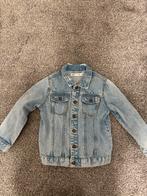 Zara Jongens Spijkerjas maat 110 voor 4-5 jaar, Ophalen of Verzenden, Zo goed als nieuw, Jongen
