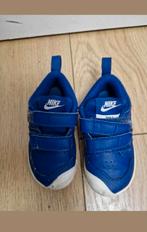 Nike blauwe schoenen maat 23.5, Schoentjes, Ophalen of Verzenden, Jongetje, Zo goed als nieuw