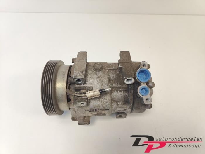 Aircopomp van een Dacia Logan, Auto-onderdelen, Overige Auto-onderdelen, Dacia, Gebruikt, 3 maanden garantie, Ophalen of Verzenden