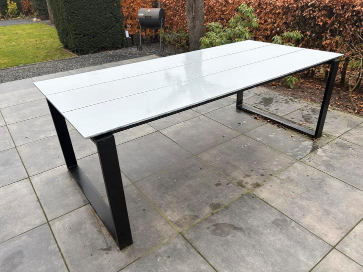 Aluminium tuintafel met kunststof blad, Tuin en Terras, Tuintafels, Gebruikt, Rechthoekig, Aluminium, Ophalen