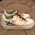 Leuke Pull & Bear sneakers met Stitch en Angel maat 38, Kleding | Dames, Ophalen, Sneakers of Gympen, Pull & Bear, Gedragen