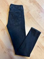 LTB jeans Molly zwart W27/L30 ZGAN, Kleding | Dames, Spijkerbroeken en Jeans, Ophalen of Verzenden, Zo goed als nieuw, Zwart, W27 (confectie 34) of kleiner