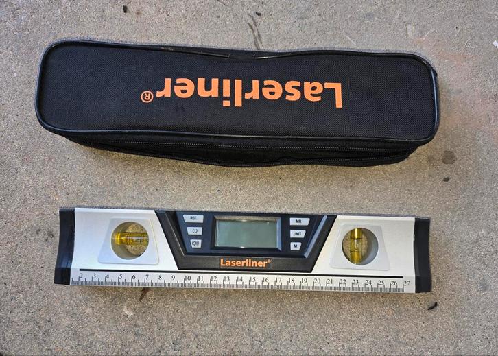 Laserliner DigiLevel Pro 30 Waterpas, Doe-het-zelf en Verbouw, Meetapparatuur, Zo goed als nieuw, Overige meters, Ophalen of Verzenden