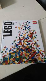 Het lego boek het grote lego verhaal, Kinderen en Baby's, Speelgoed | Duplo en Lego, Ophalen of Verzenden, Zo goed als nieuw