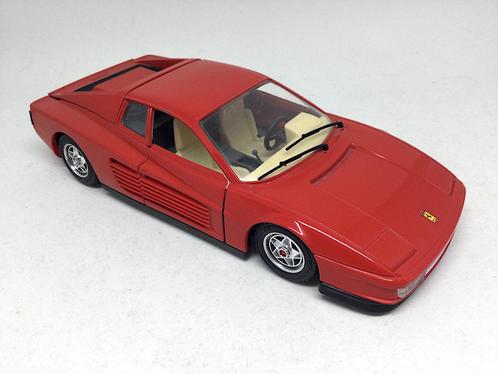 Ferrari Testarossa 1984 1/24 || Bburago, Hobby en Vrije tijd, Modelauto's | 1:24, Zo goed als nieuw, Auto, Bburago, Ophalen of Verzenden