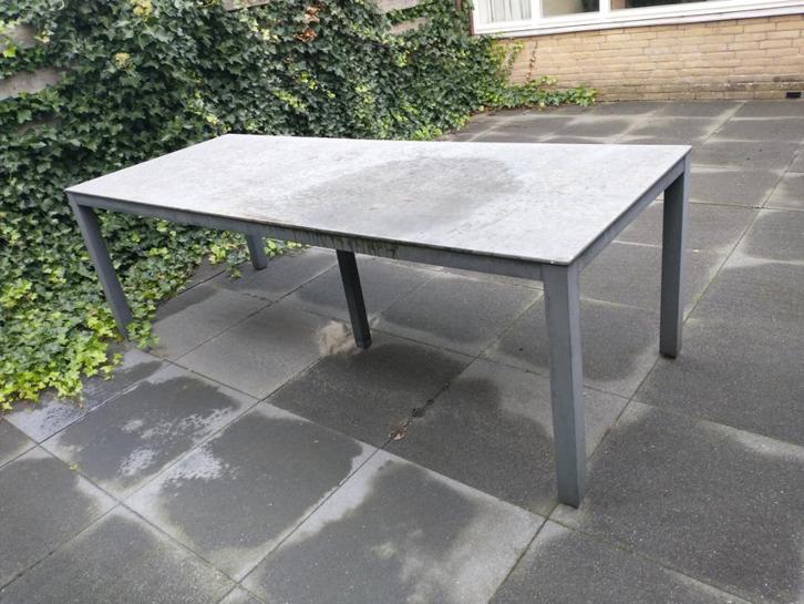 Tuintafel, 230x90, metaal en composiet, Tuin en Terras, Tuintafels, Zo goed als nieuw, Rechthoekig, Overige materialen, Ophalen