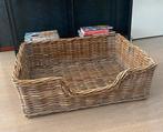 Rieten hondenmand, sterk gevlochten, 75x65cm, ZGAN, Ophalen, Zo goed als nieuw, Riet