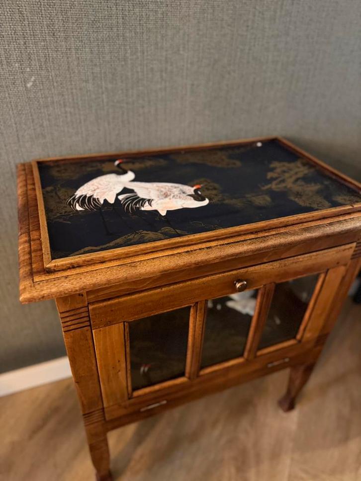 Vintage retro drank/ theekastje / kastje met oosterse print, Huis en Inrichting, Kasten | Ladekasten, Zo goed als nieuw, Minder dan 100 cm