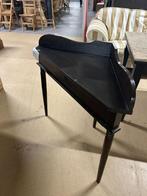 hoekkast donkerbruin, Antiek en Kunst, Ophalen