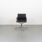 16x Vitra Eames EA 108 Stoel Zwart Leer - Chroom, Zwart, Ophalen of Verzenden, Zo goed als nieuw, Metaal