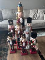 8 Houten Nutcrackers - Nieuwstaat - kerst decoratie, Diversen, Kerst, Ophalen of Verzenden, Zo goed als nieuw
