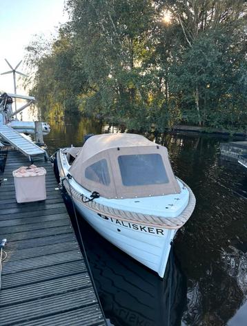 In topstaat: sloep Aquatico 495 (‘19) + 15PK Yamaha beschikbaar voor biedingen