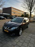 Nissan Qashqai 1.2 | Parking Camera | Tow Bar | Seat Warmer, Auto's, Voorwielaandrijving, Euro 5, Zwart, 4 cilinders