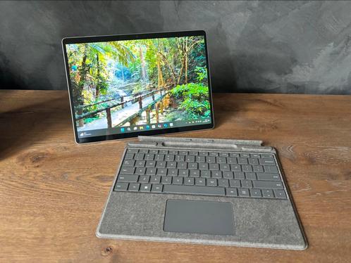 NIEUWSTAAT - MS Surface Pro 9 Model 2038, Computers en Software, Windows Tablets, Zo goed als nieuw, 13 inch of meer, Ophalen of Verzenden