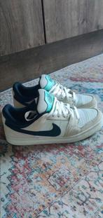 Nikes 60 maat 41!, Ophalen of Verzenden, Zo goed als nieuw, Overige kleuren