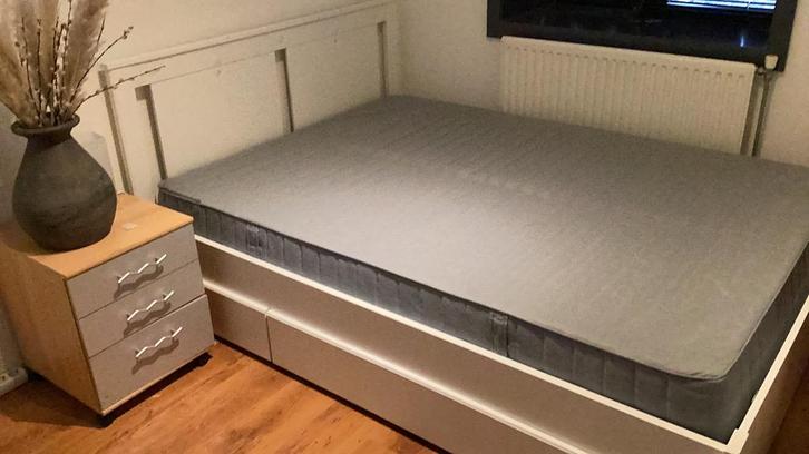 Gratis ophalen 2-persoonsbed 160x200 met 2 lades, Huis en Inrichting, Slaapkamer | Bedden, Gebruikt, Tweepersoons, 160 cm, 200 cm