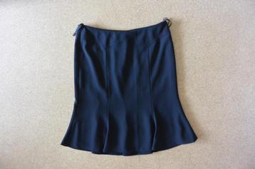 T H Braun rok 44 donker blauw  beschikbaar voor biedingen
