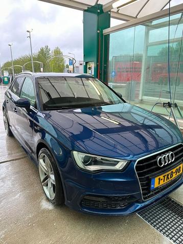 Audi A3 1.4TFSI G-tron 81KW SB S-tro 2014 Blauw