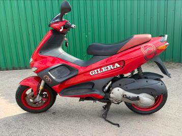 Gilera runner 180cc pogialli kappenset beschikbaar voor biedingen