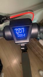 Elektrische step, Fietsen en Brommers, Steps, Ophalen of Verzenden, Zo goed als nieuw, Elektrische step (E-scooter), Bohlt