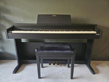 Casio AP-270 Digitale Piano + Pianobank + Koptelefoon beschikbaar voor biedingen