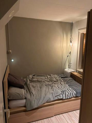 Ikea MALM bed 140x200 - afbeelding 1
