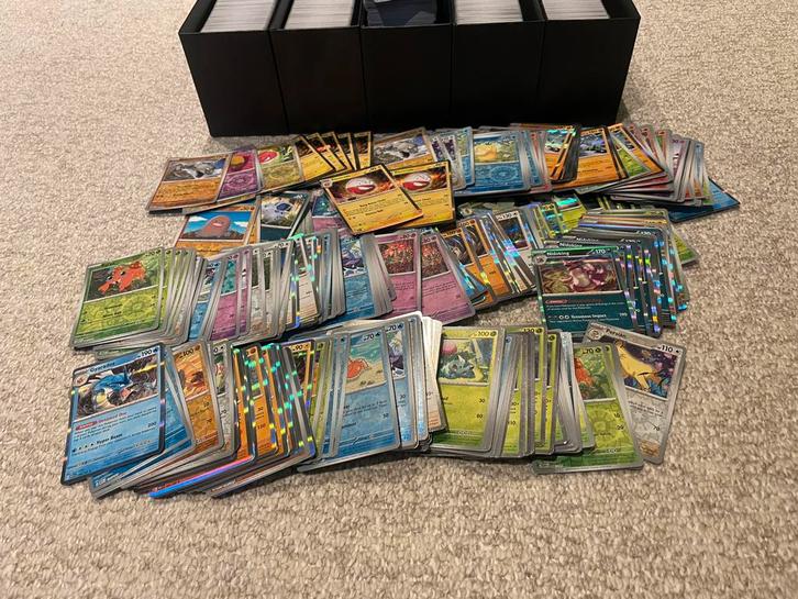 Pokémon 151 bulk, Hobby en Vrije tijd, Verzamelkaartspellen | Pokémon, Zo goed als nieuw, Meerdere kaarten, Foil, Ophalen of Verzenden