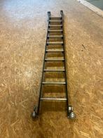 Schuif/rol ladder, Doe-het-zelf en Verbouw, Ladders en Trappen, Ophalen, Zo goed als nieuw, 2 tot 4 meter