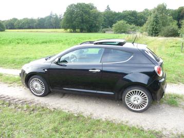 Alfa Romeo MiTo 1.4 16V 2009 Zwart beschikbaar voor biedingen