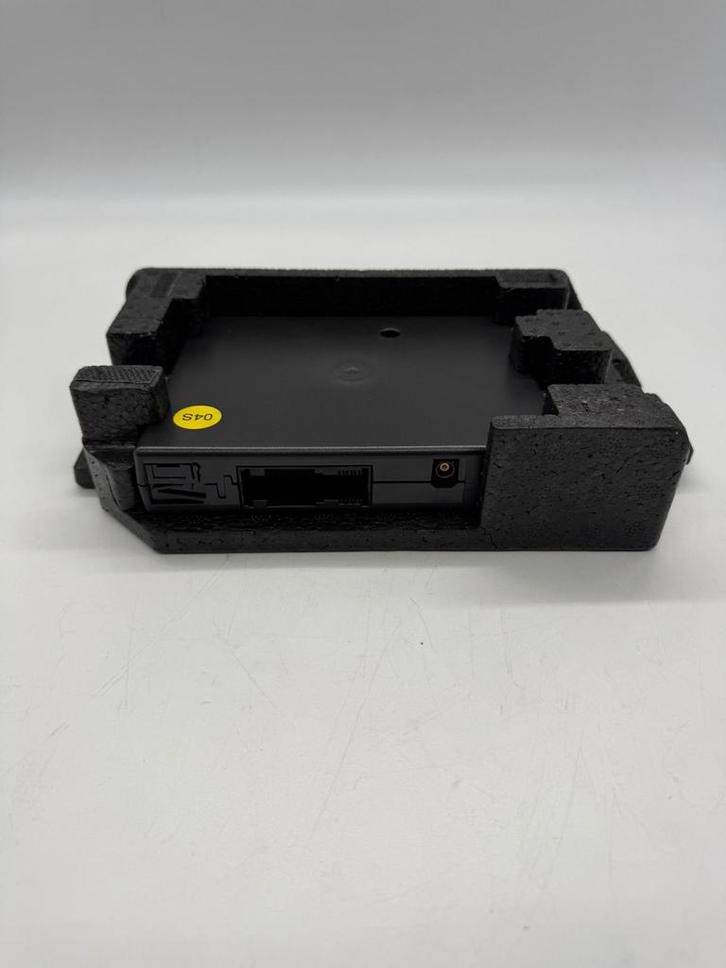 VW Bluetooth Module + Houder OEM Golf Passat Tiguan Touran P, Auto-onderdelen, Elektronica en Kabels, Volkswagen, Gebruikt, Ophalen of Verzenden