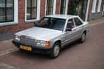 Mercedes 190 (w201) 1984, airco (!), 5v, leder, weinig km..., Achterwielaandrijving, Zwart, 4 cilinders, Leder