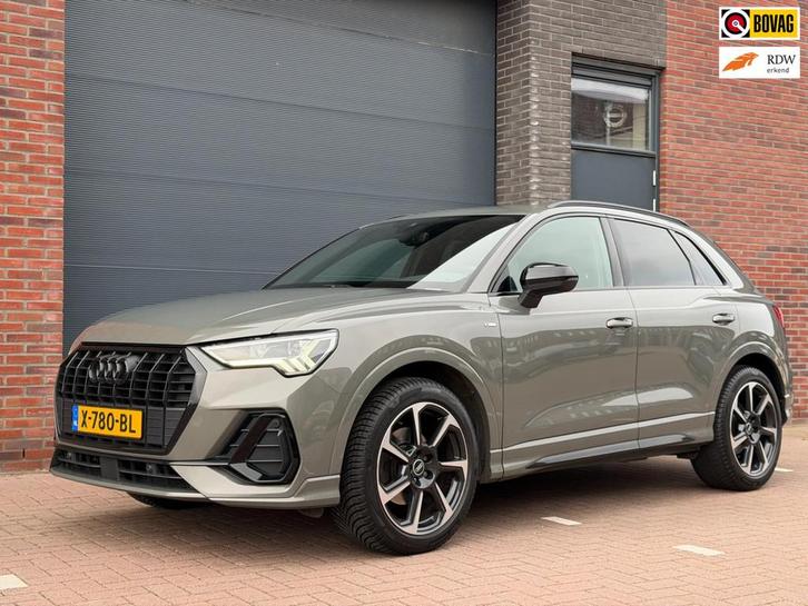 Audi Q3 35 TFSI S Line Automaat | Virtual Cockpit | Trekhaak, Auto's, Audi, Bedrijf, Te koop, Q3, ABS, Airbags, Airconditioning