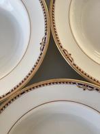 8 prachtige Wedgwood borden soep of pasta 20 cm model Monaco, Nieuw, Ophalen of Verzenden, Bord(en), Wedgwood