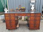 Klassiek bureau, schrijftafel, met lederen inleg, Antiek en Kunst, Ophalen