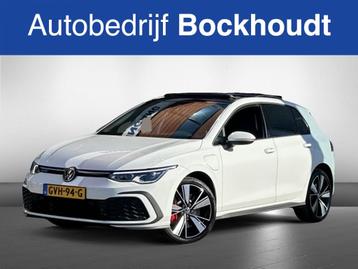 Volkswagen Golf 1.4 eHybrid GTE | Panoramadak | Stoelverwarm beschikbaar voor biedingen