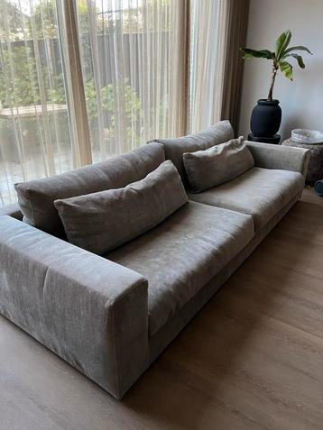 Linteloo Mauro grijs 3 meter Roderick Vos beschikbaar voor biedingen