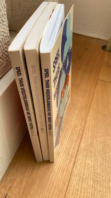 B. Westra - B1 3 bridgeboeken beschikbaar voor biedingen