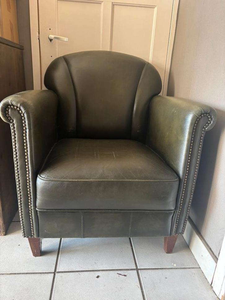 Engelse Clubfauteuil, nette staat, Huis en Inrichting, Fauteuils, Gebruikt, Leer, 75 tot 100 cm, 75 tot 100 cm, Ophalen