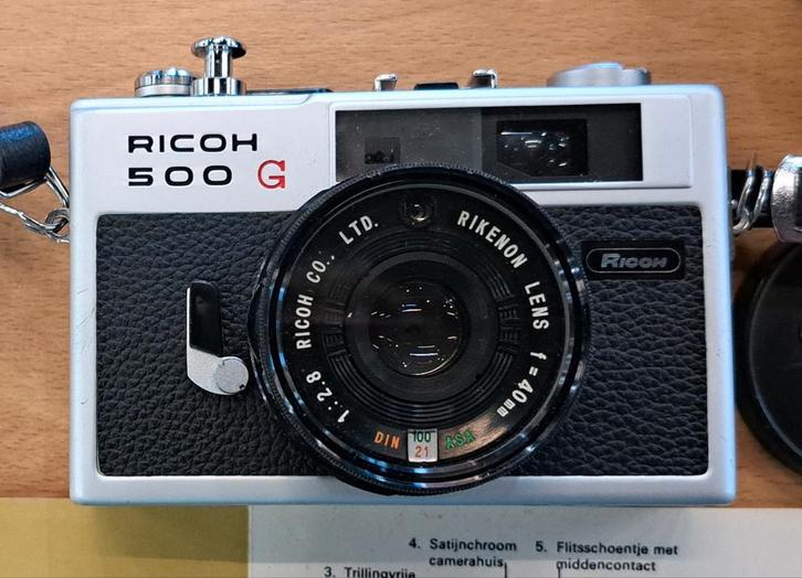prachtige Ricoh 500G fototoestel met zeer veel toebehoren, Audio, Tv en Foto, Fotocamera's Analoog, Zo goed als nieuw, Compact