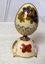 Fabergé ei (replica) - porcelijn - speeldoos - 2006, Ophalen of Verzenden, Nieuw, Fantasy