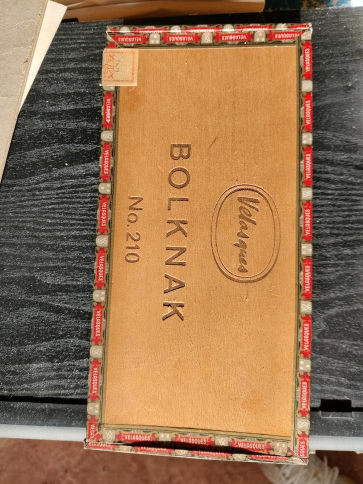 3x Houten Sigarendoos Bolknak Velasques No. 210, Verzamelen, Blikken, Ophalen of Verzenden