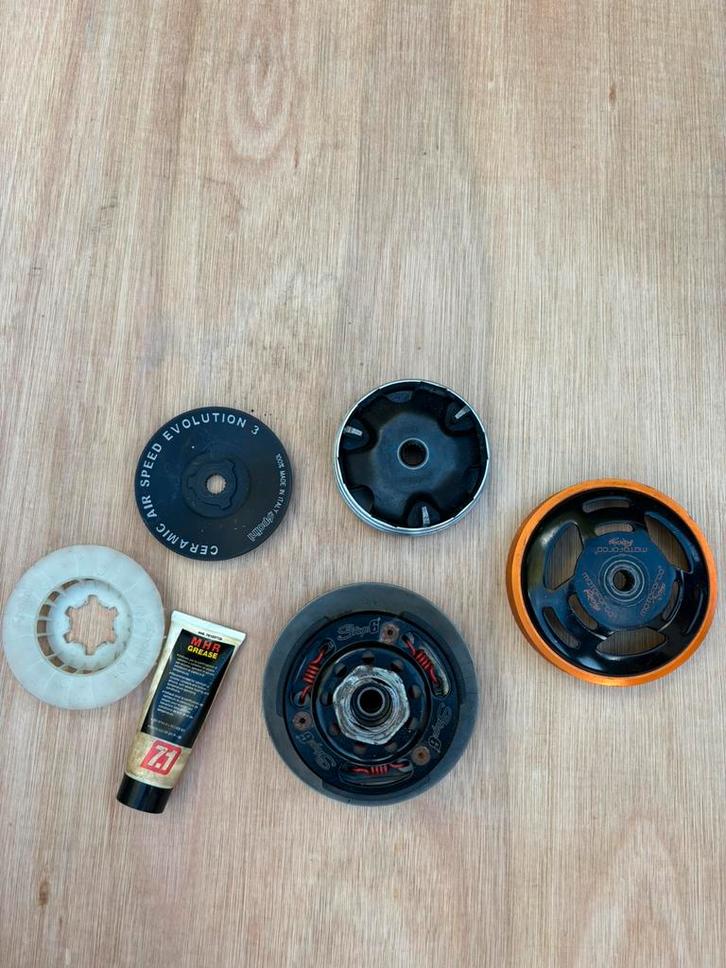 Minarelli horizontaal onderdelen ( Aerox), Motoren, Accessoires | Onderhoudsmiddelen, Ophalen