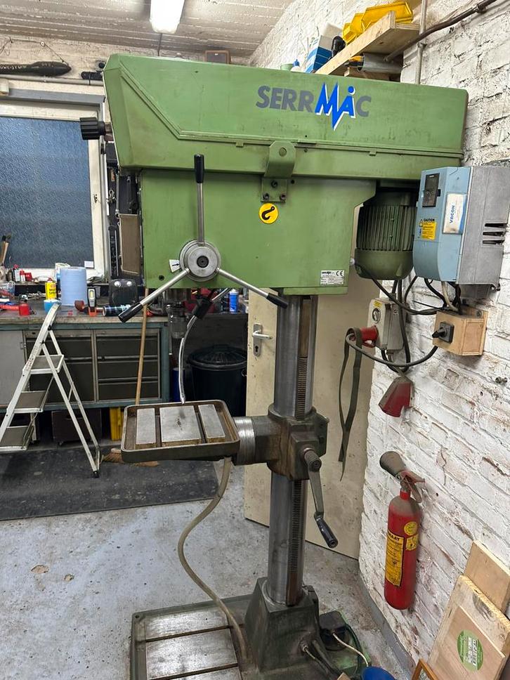 Kolomboormachine variomatic Serrmac, Doe-het-zelf en Verbouw, Gereedschap | Boormachines, Kolomboormachine, Ophalen