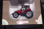 Miniatuur 1:32 mc cormick mc130 - nieuw, Ophalen of Verzenden, Nieuw, Tractor of Landbouw, Overige merken