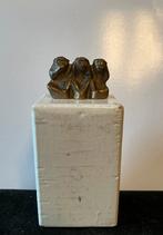 Horen, zien en zwijgen van messing. Superklein. Drie aapjes., Verzamelen, Beelden en Beeldjes, Ophalen of Verzenden, Zo goed als nieuw