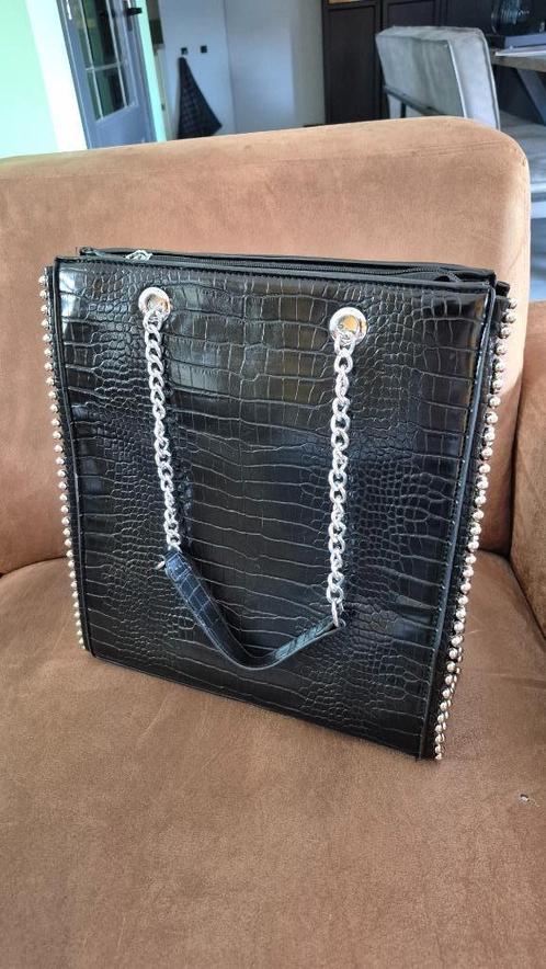 Grote zwarte dames tas, Sieraden, Tassen en Uiterlijk, Tassen | Damestassen, Nieuw, Handtas, Zwart, Ophalen of Verzenden