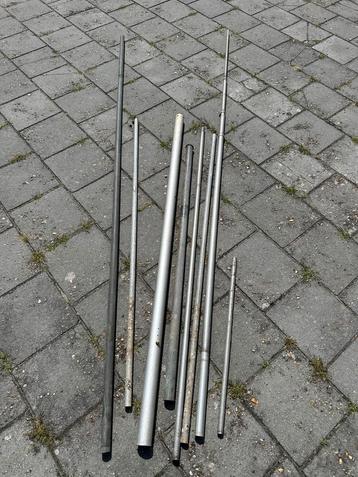 IJzeren buizen diverse maten beschikbaar voor biedingen