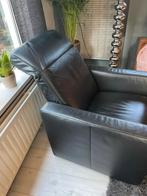Zwarte leren relaxstoel, Huis en Inrichting, Fauteuils, Gebruikt, Ophalen of Verzenden, 50 tot 75 cm, Leer